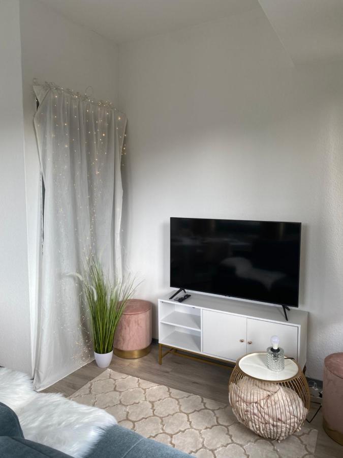 Urbansuites - Modern & Zentral In Der City - Dein Zuhause In Stuttgart Exterior photo
